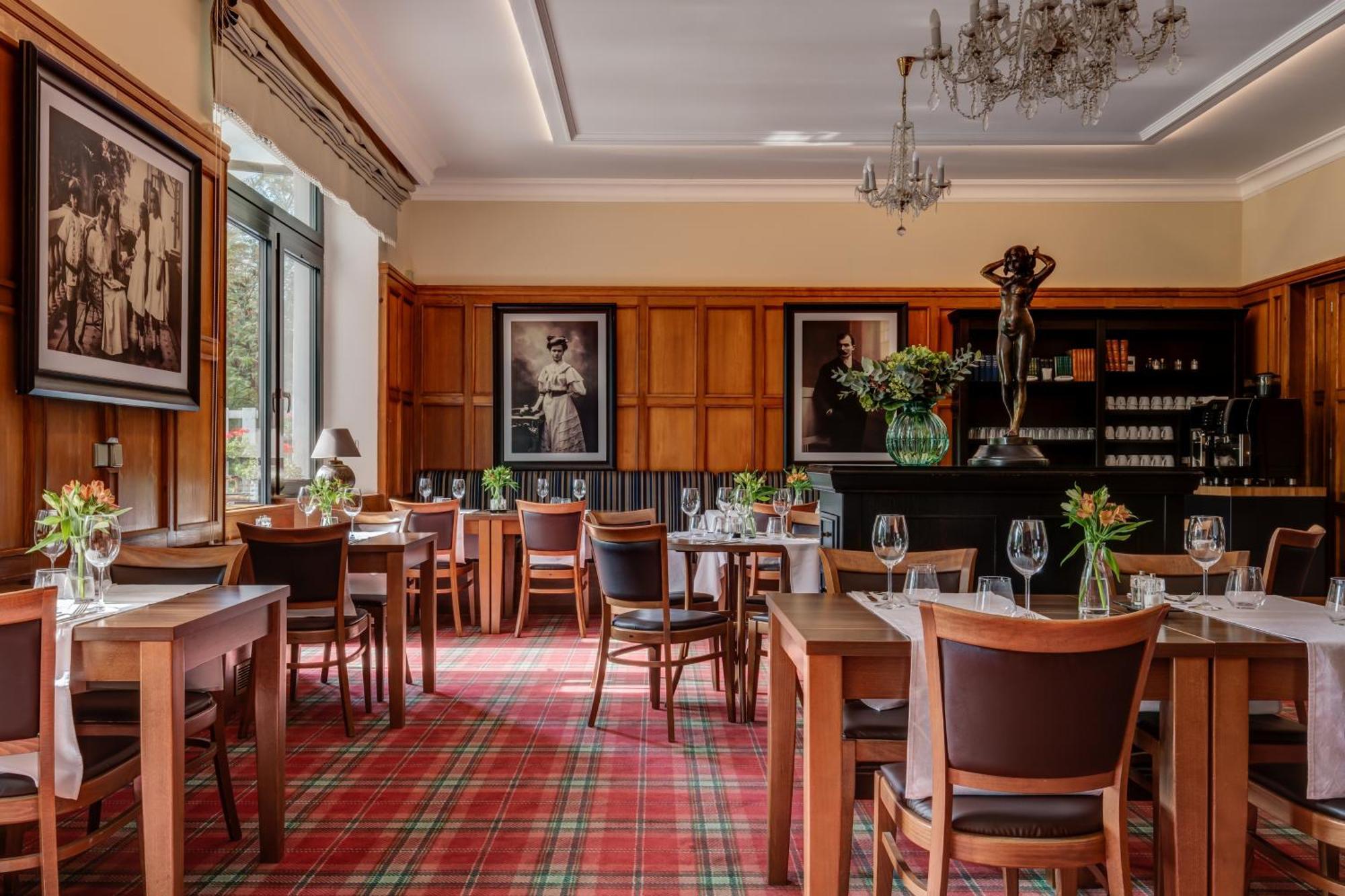 Hotel Golfi Poděbrady Εξωτερικό φωτογραφία