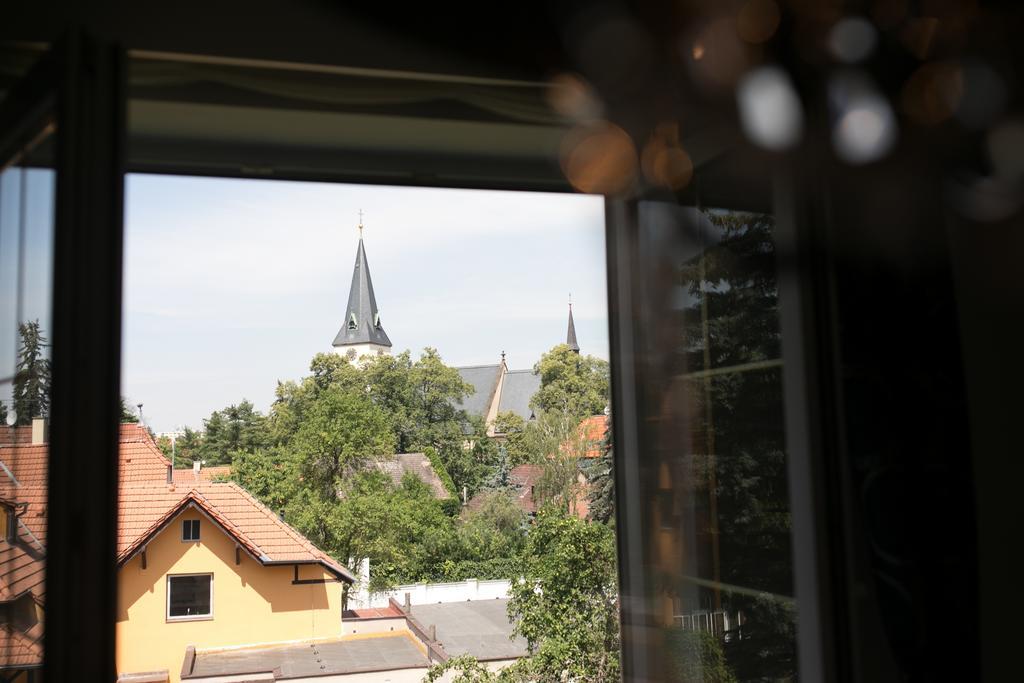 Hotel Golfi Poděbrady Εξωτερικό φωτογραφία